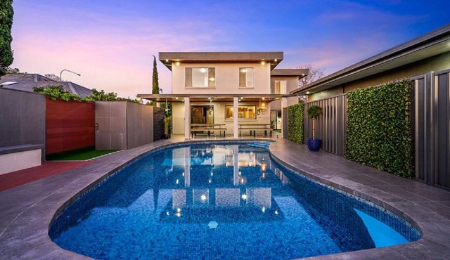 Style, sophistication & charm this home has it all in Clearview