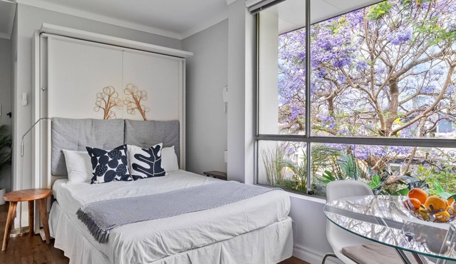 Stylish City Studio in Trendy Redfern