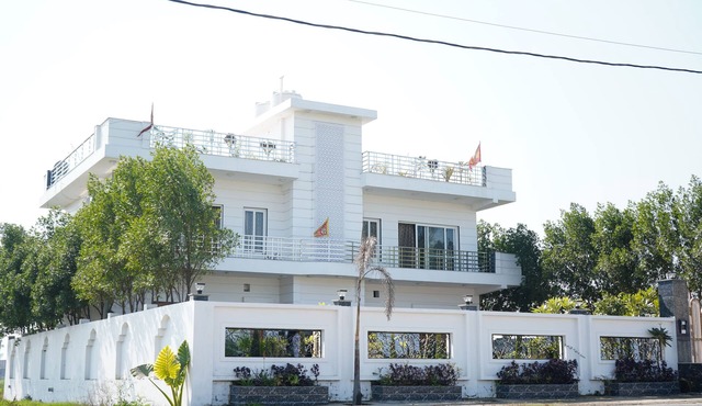 Sudhir Resort – Scenic Getaway in Uttarakhand for Stays, Parties & Events