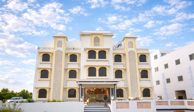 Sugan Hotel & Resort