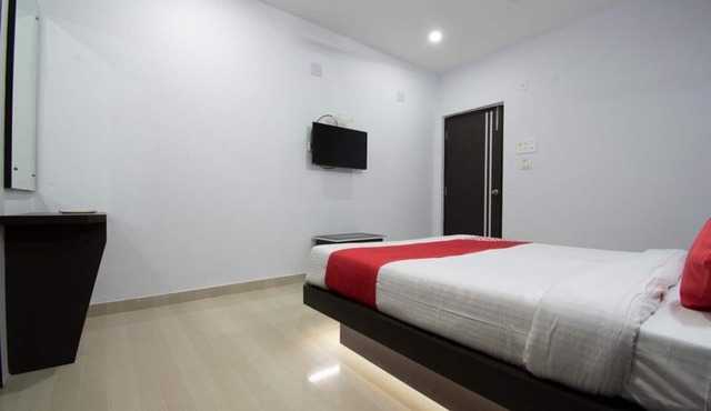 SUITE ROOM 2-S G INTERNATIONAL