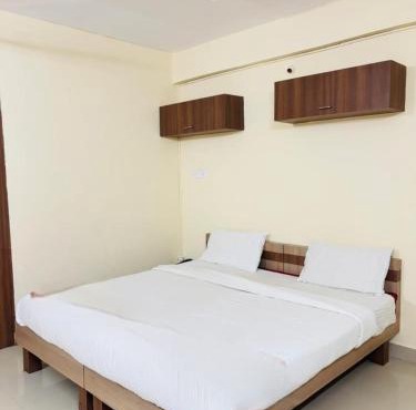 Suite Rooms Near Embassy Tech village Bellandhur