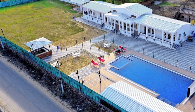 Sukoon Farm - A Luxury Farm House In Jaipur