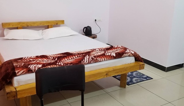 Sukoon – The Bliss: A Villa Retreat Nestled hillock, offers 3 rooms, plunge pool