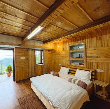 Sunlight Homestay Mohana