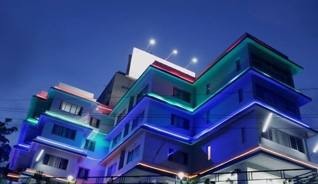 Sunrise Hill Resort