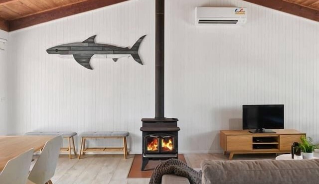 Sunset Beach House near the Clifftops in Jan Juc