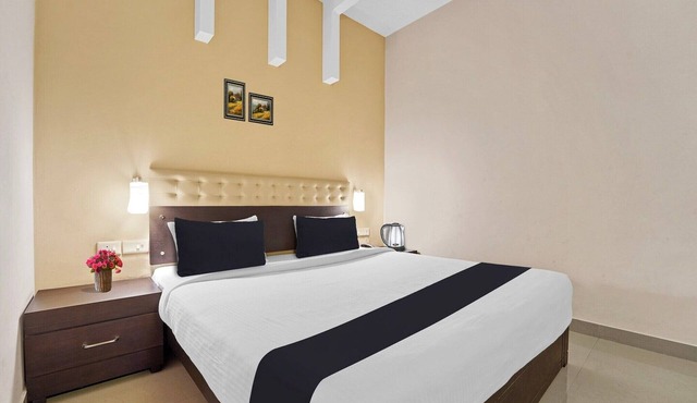Super Collection O Kalady Near Airport
