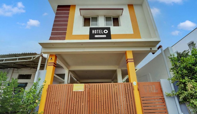 Super Hotel O Jaganath Nagar Near Hopes College