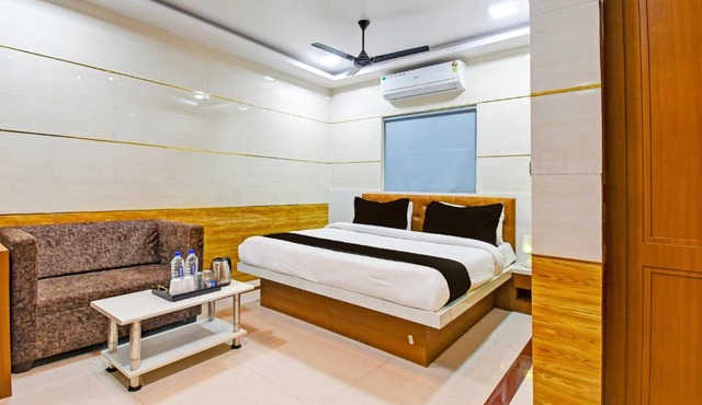 Super Hotel O Maa Bhubaneswari Hotel