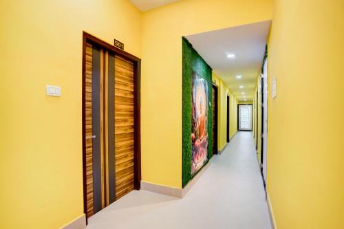 Super Hotel O Maheshwari Heights
