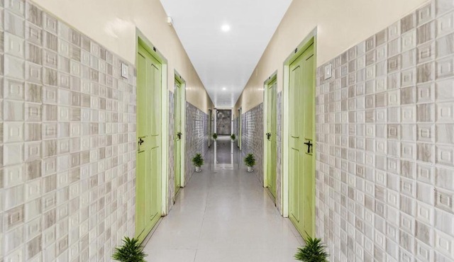 Super Hotel O Sridhar