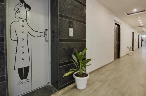 Super Townhouse 359 Begumpet Near Hyderabad Central