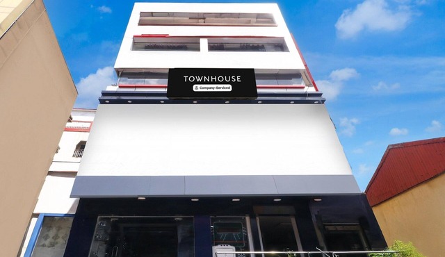 Super Townhouse Bank More Dhanbad