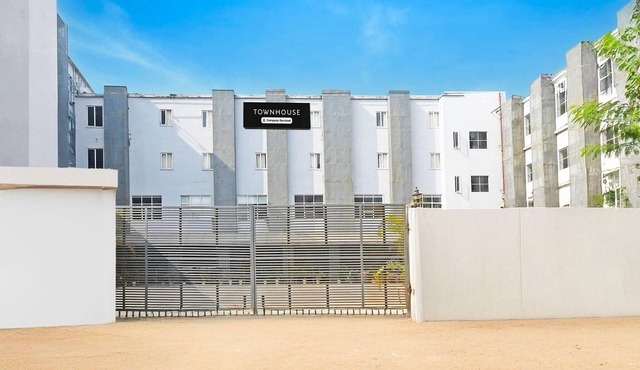 Super Townhouse Mancheswar Industrial Estate