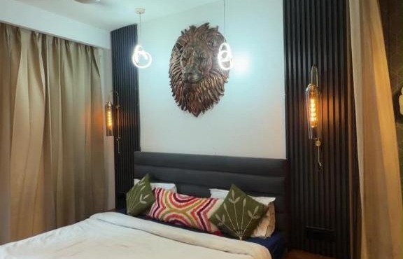 Supernova skyvilla 7pm - 10am Night stay only