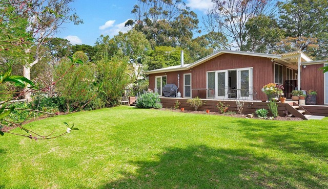 Surprise Surprise - Pet Friendly in FLINDERS