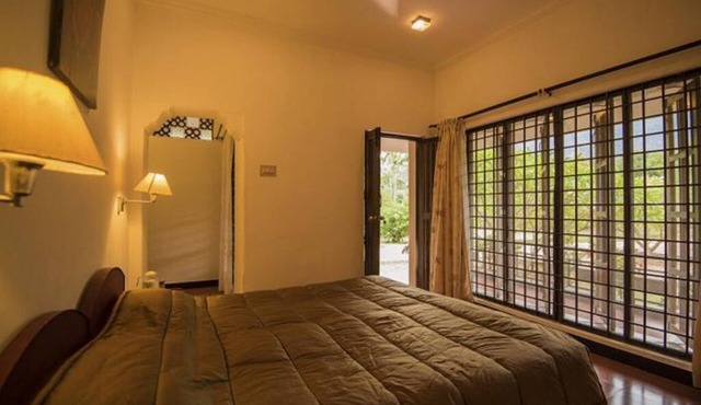Surrounded by Greenish Cozy Stay @ Pollachi