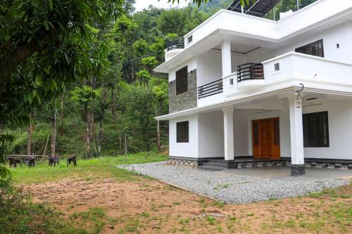 Surya Homestay