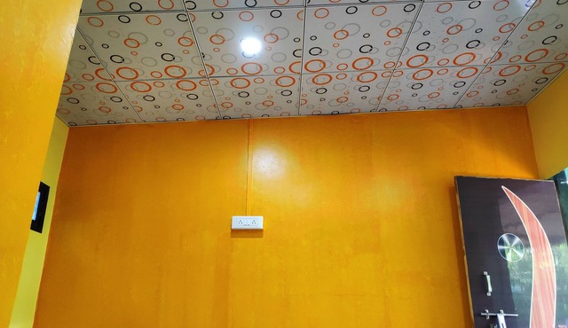 Swapnapurti golden holiday room