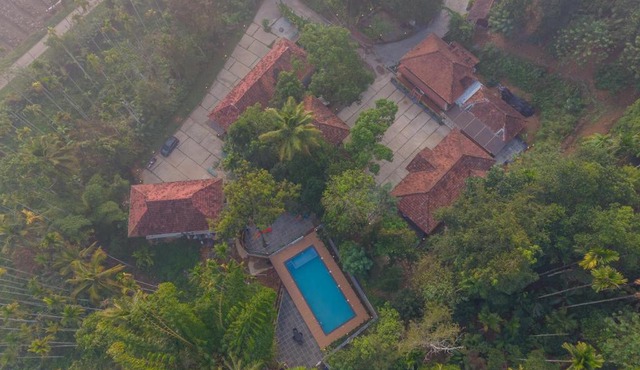 Swastha Heritage Wayanad -1943 in Kaniyāmbetta