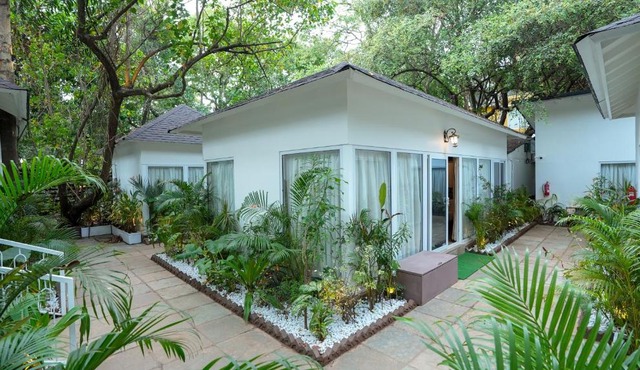 Swimup - Suites with private pool , Vagator
