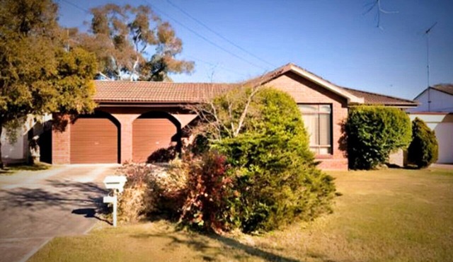 Sydney & Blue Mts Base: 4-Bed