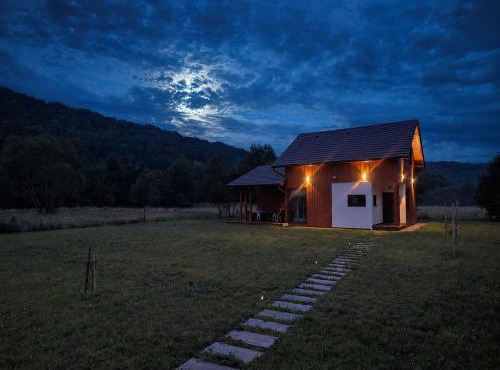 Szajkó Chalet, your Private Mountain Retreat