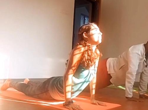 Taaraa Loca - Yoga , Spiritual n Dorms