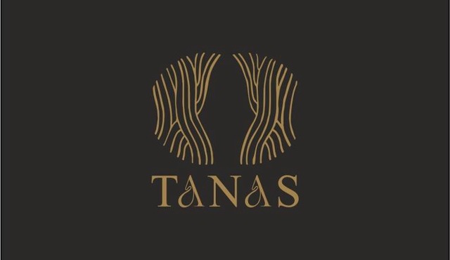 Tanas Resort