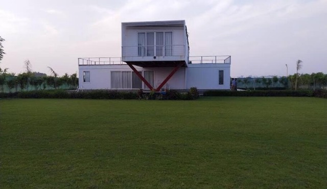 Tara's Riverside Farm