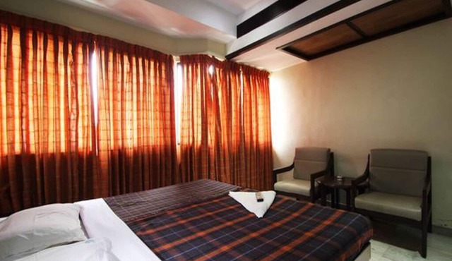 Temple View & Luxury Room Stay @ madurai