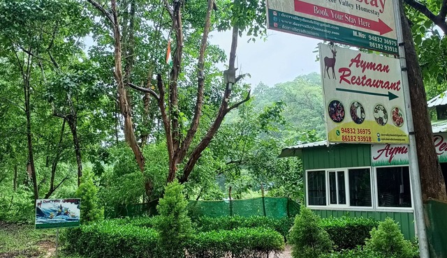 Terrific resort with WiFi in Ganeshgudi - 6 bedrooms