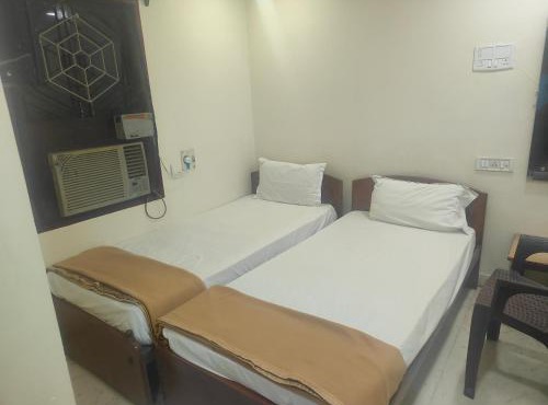 Thangam Balaji guest house-Teynampet
