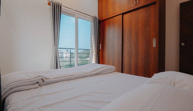 Thaswi Service Apartment