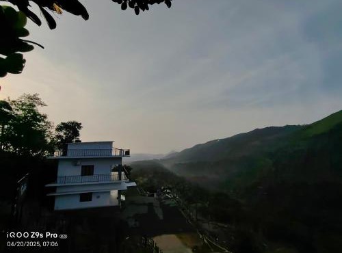 Thazhvaram Pool Villa Idukki Calvary Mount