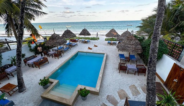 The African Paradise Beach Hotel in Bwejuu