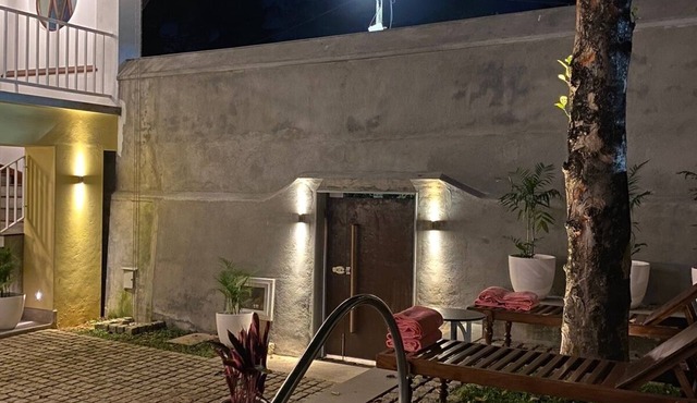 The Baron's Villa, a heritage villa with a private pool & 2 well appointed rooms