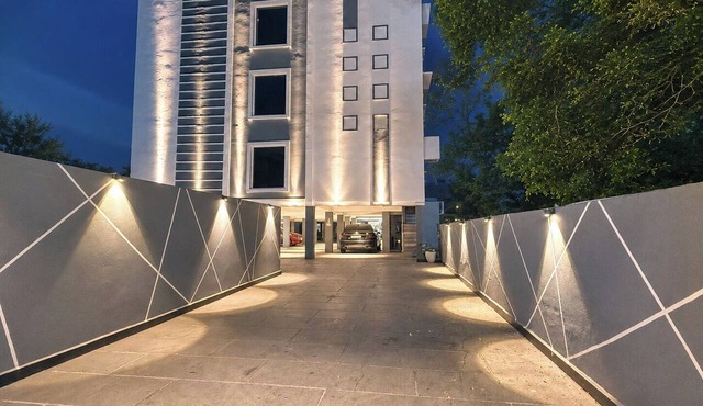 The Base Inn