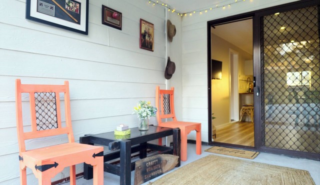 The Burrow: Creative Retreat & Showroom Stay in Frog Rock in Frog Rock