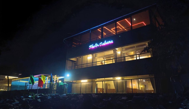 The Cabana - Luxurious Oceanfront villa in Kochi !