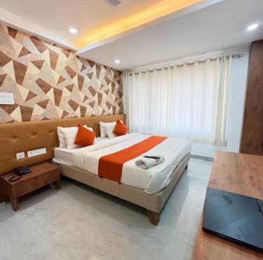 The Chandigarh House Hotel & Marriage Garden