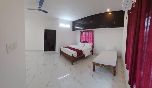 The Closest Homestay to Eden Beach! Private Rooms & Warm Hospitality.