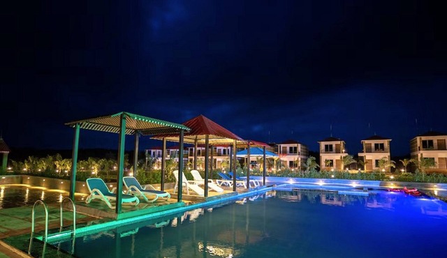 The Comfort Gir Resort