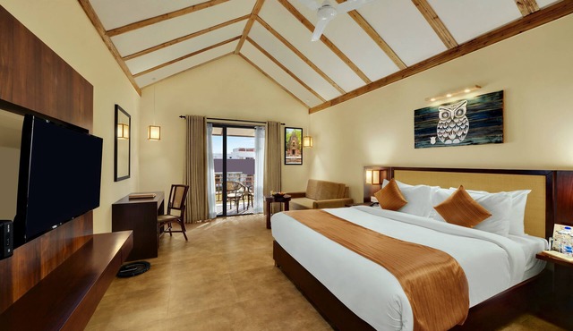 The Fern Sattva Resort - Polo Forest