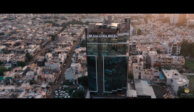 THE GALLERIA HOTEL ( luxury boutique hotel )