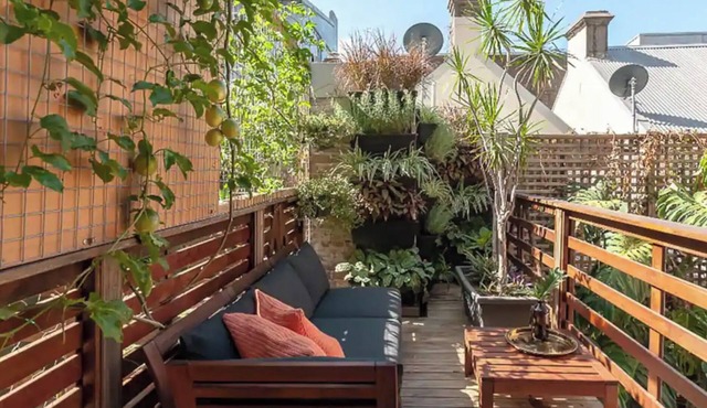 The Gardens Terrace, Located next to Hyde Park - Sydney City