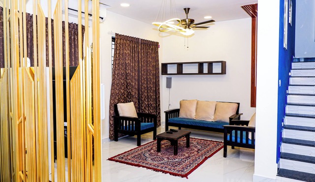 The Grandiose - Luxuries villa in vadanemili