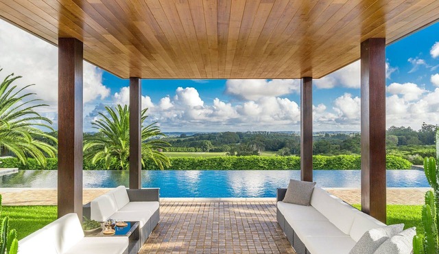 The Greenway (With Car Parking) in Eureka