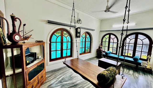 The Haven by Oshara Modern Kerala 3bhk AC Wifi Family Near Fort Kochi Parking